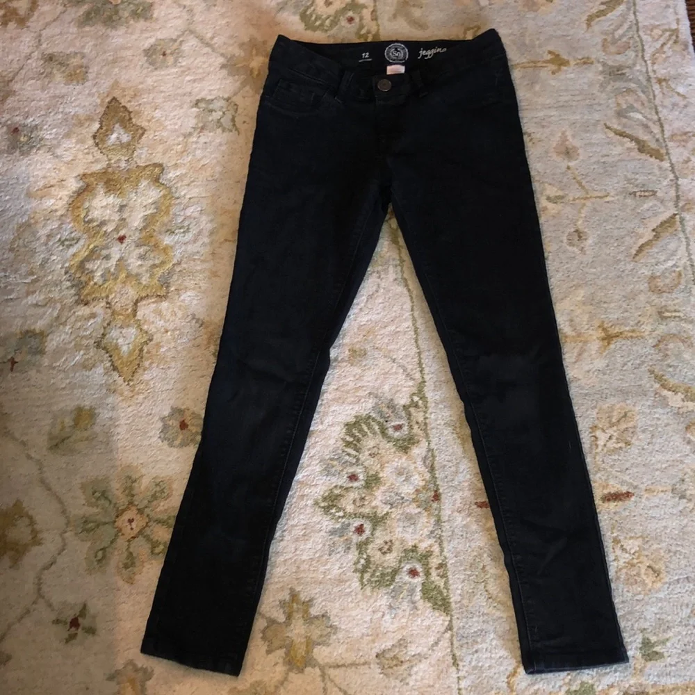 Black skinny jeans jigging small waist band - Picture 1 of 3